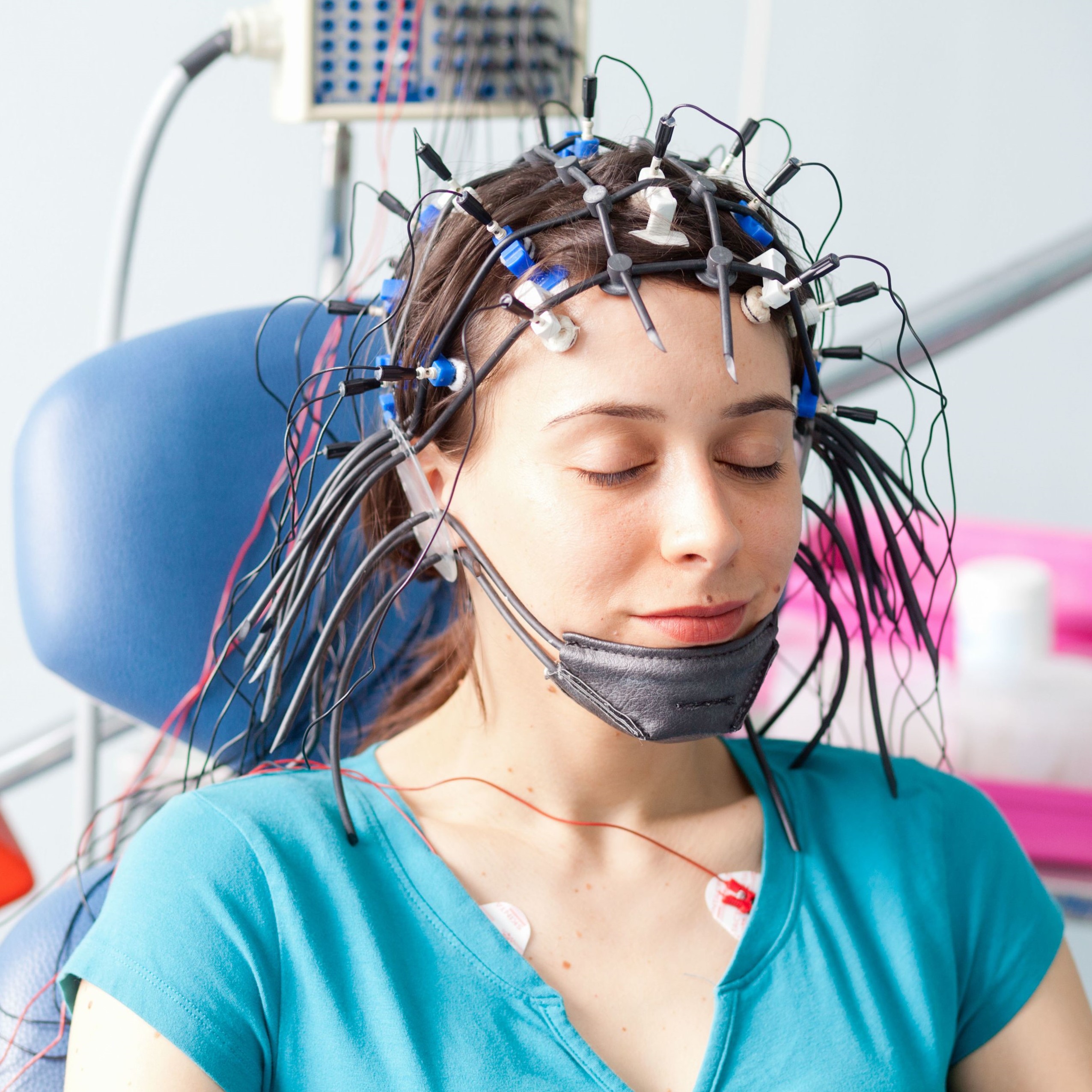 Eeg Electroencephalogram Purpose Procedure And Risks